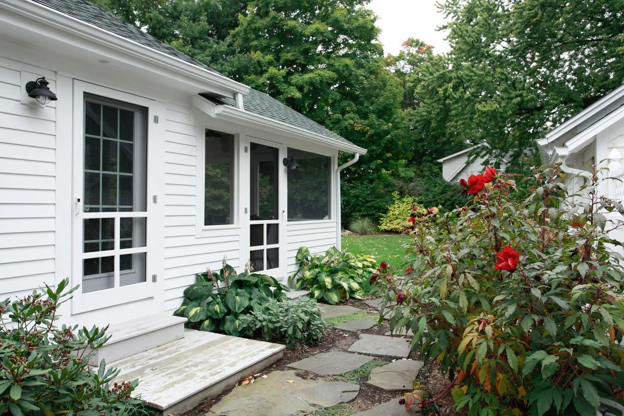 Farmhouse Saugatuck Exterior photo